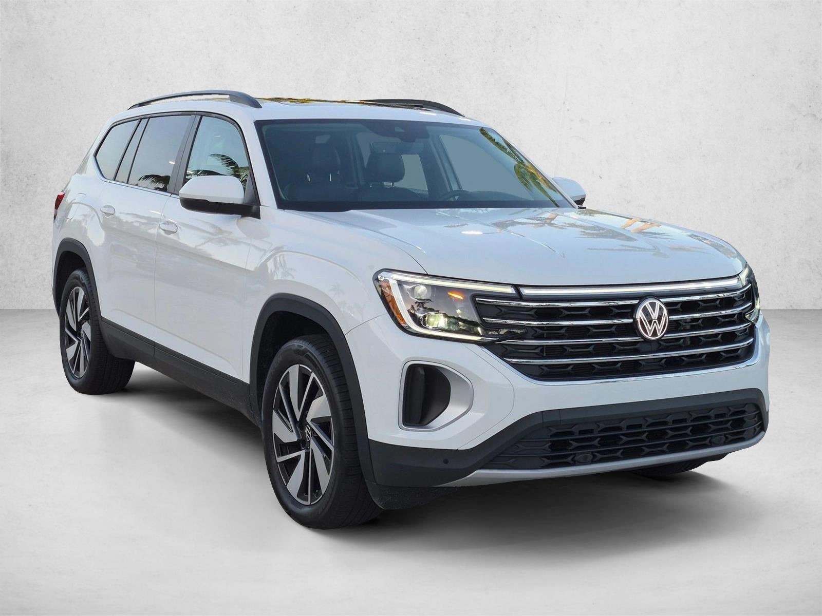 2024 Volkswagen Atlas 2.0T SE w/Technology FWD