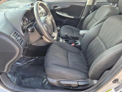 2013 Toyota Corolla 4dr Sdn Man S (Natl)