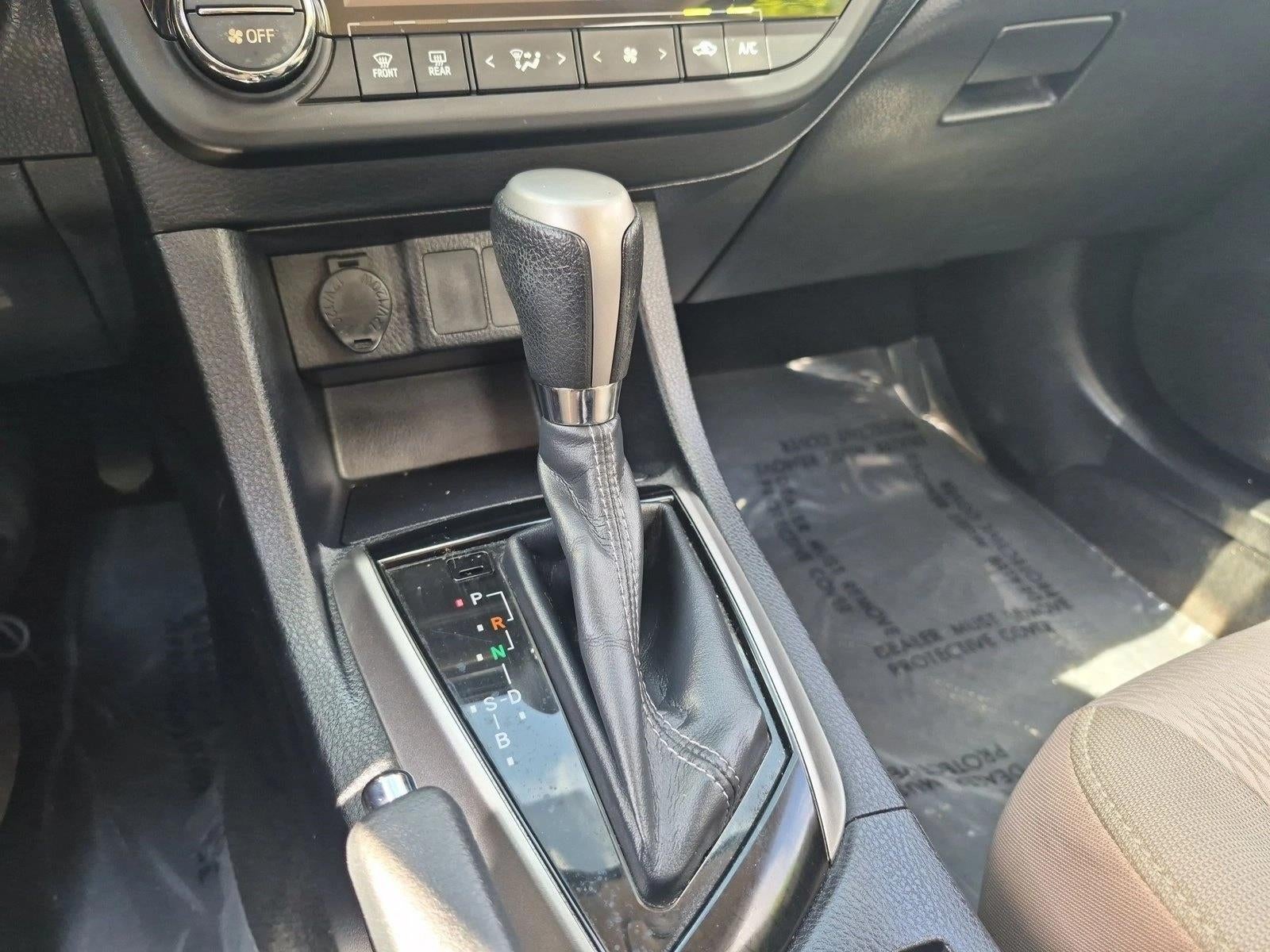 2015 Toyota Corolla 4dr Sdn CVT Auto LE (Natl)