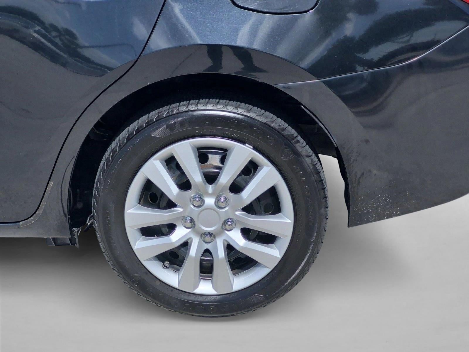 2015 Toyota Corolla 4dr Sdn CVT Auto LE (Natl)