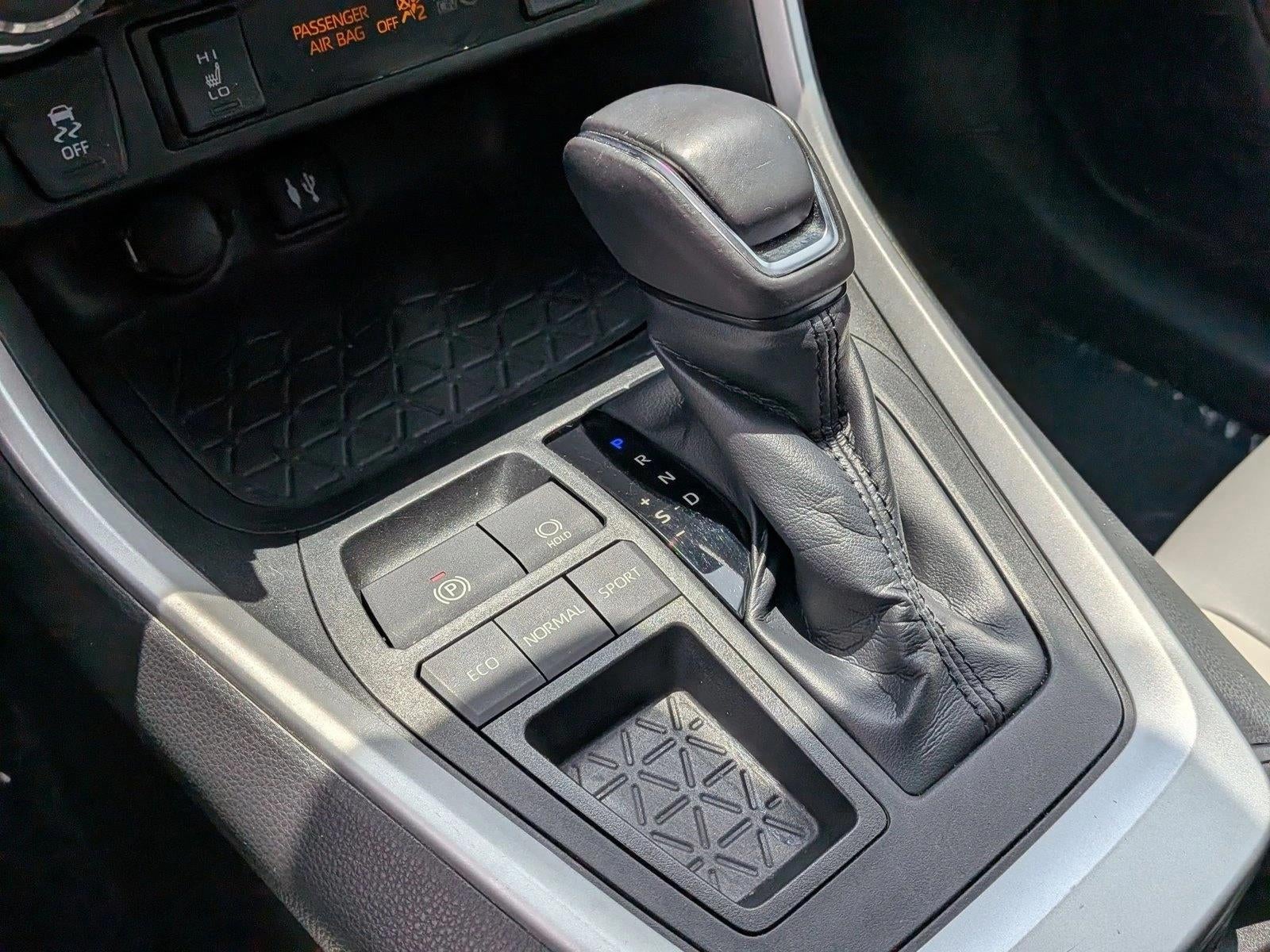 2019 Toyota RAV4 XLE Premium FWD (Natl)