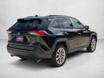 2019 Toyota RAV4 XLE Premium FWD (Natl)