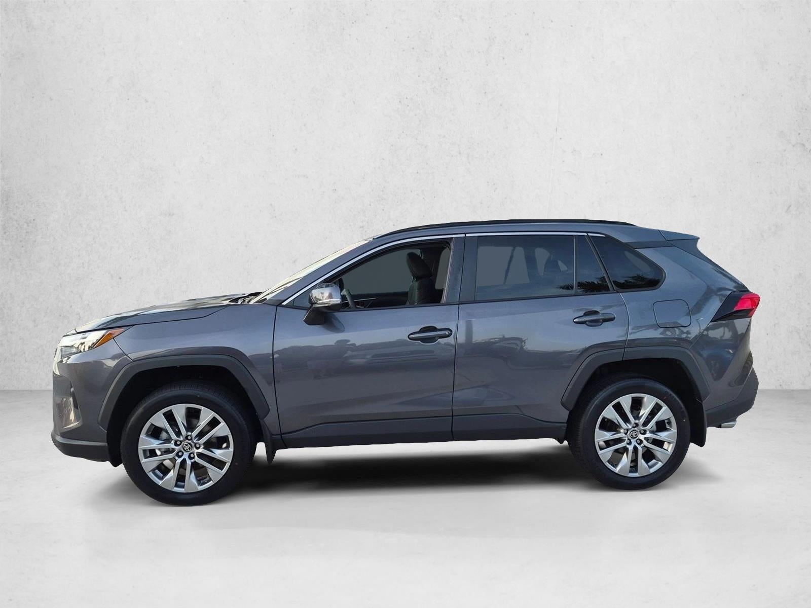 2024 Toyota RAV4 XLE Premium FWD (Natl)