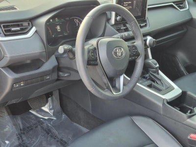 2024 Toyota RAV4 XLE Premium FWD (Natl)