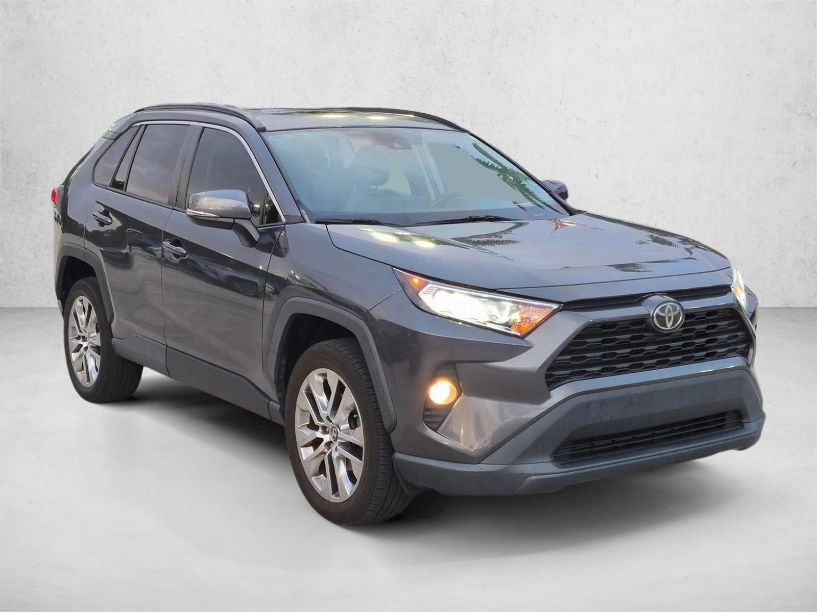 2020 Toyota RAV4 XLE Premium FWD (Natl)
