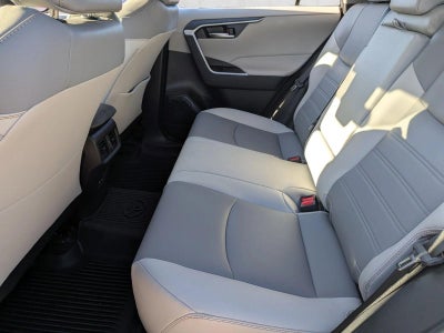 2024 Toyota RAV4 XLE Premium FWD (Natl)