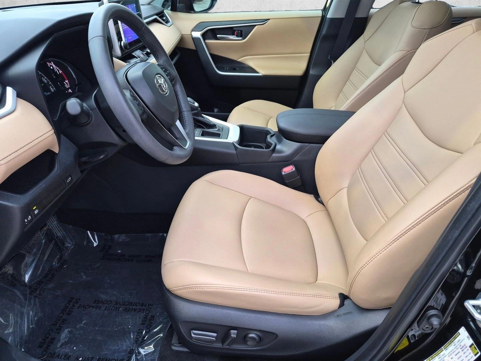 2023 Toyota RAV4 XLE Premium FWD (Natl)