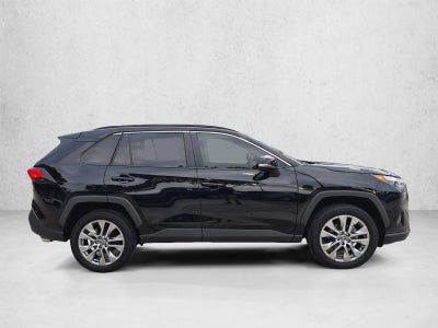 2023 Toyota RAV4 XLE Premium FWD (Natl)