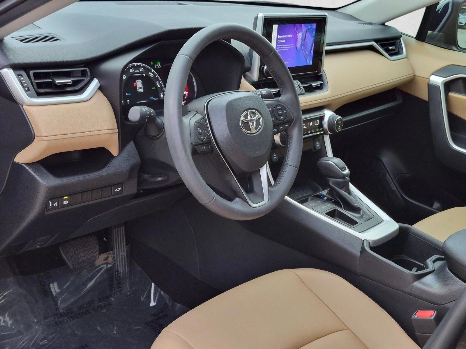 2023 Toyota RAV4 XLE Premium FWD (Natl)
