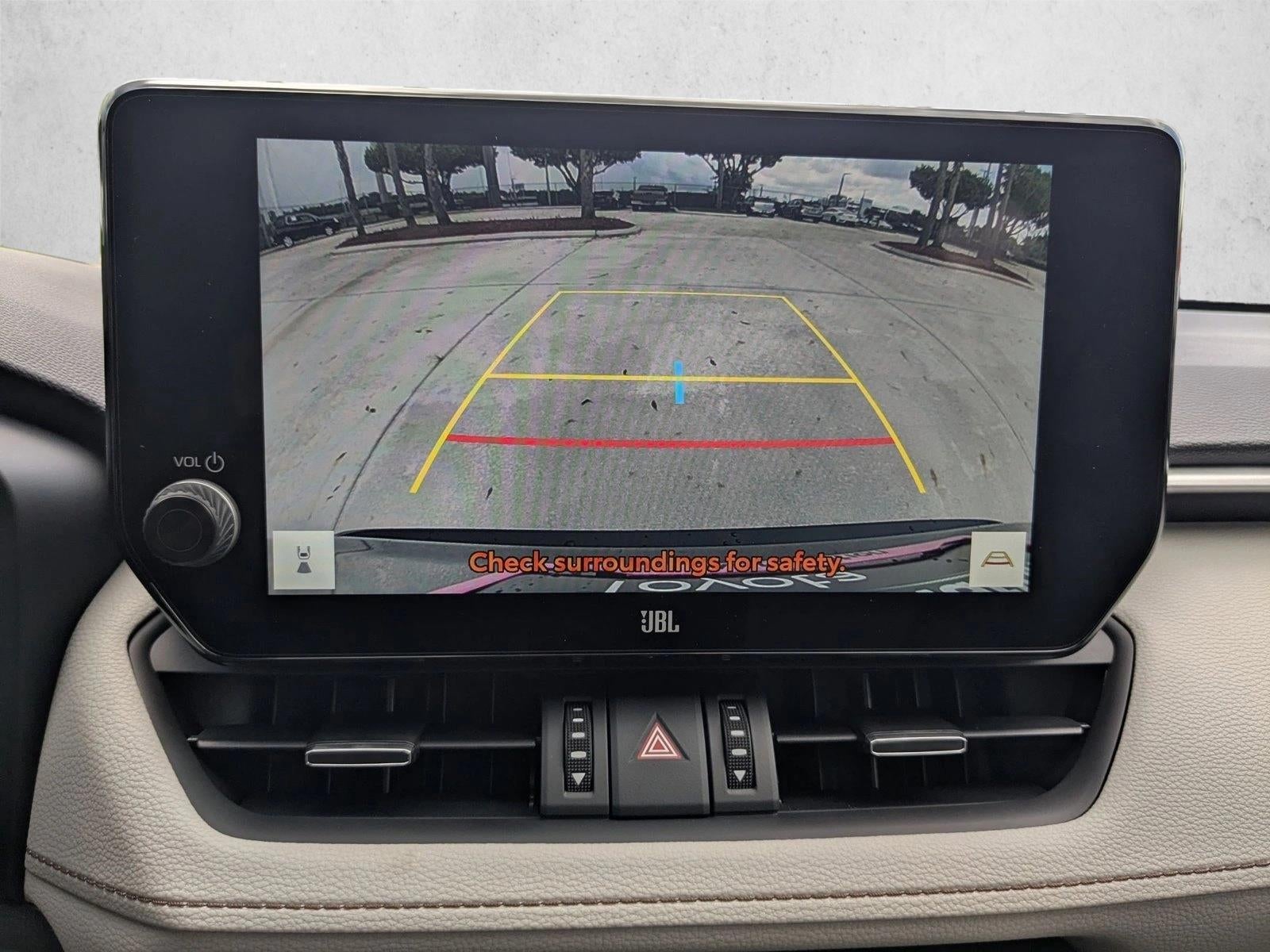 2025 Toyota RAV4 XLE Premium FWD (Natl)