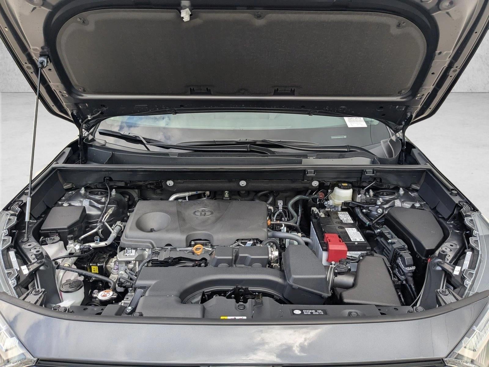 2025 Toyota RAV4 XLE Premium FWD (Natl)