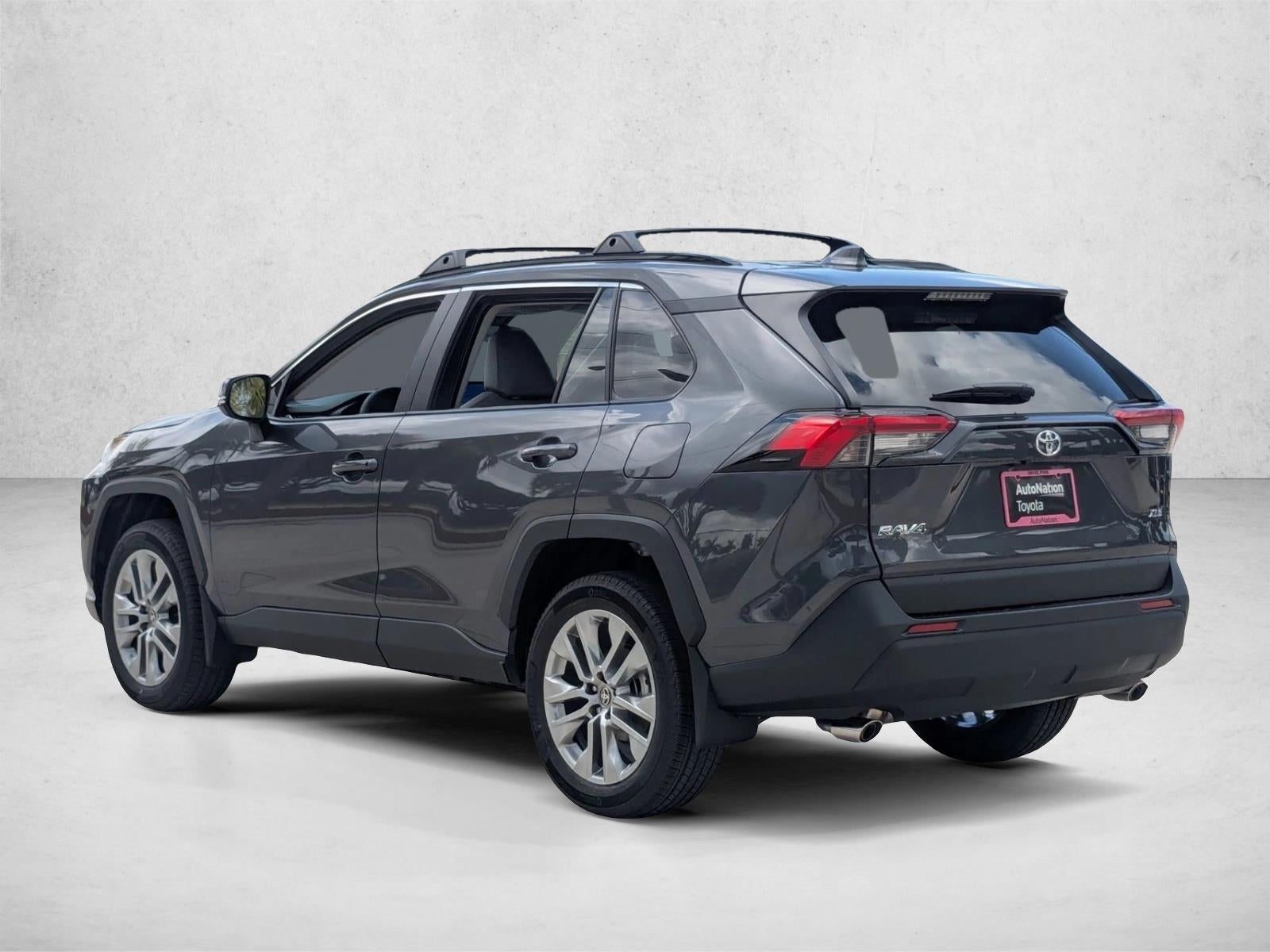 2025 Toyota RAV4 XLE Premium FWD (Natl)