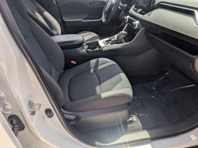 2020 Toyota RAV4 LE AWD (Natl)