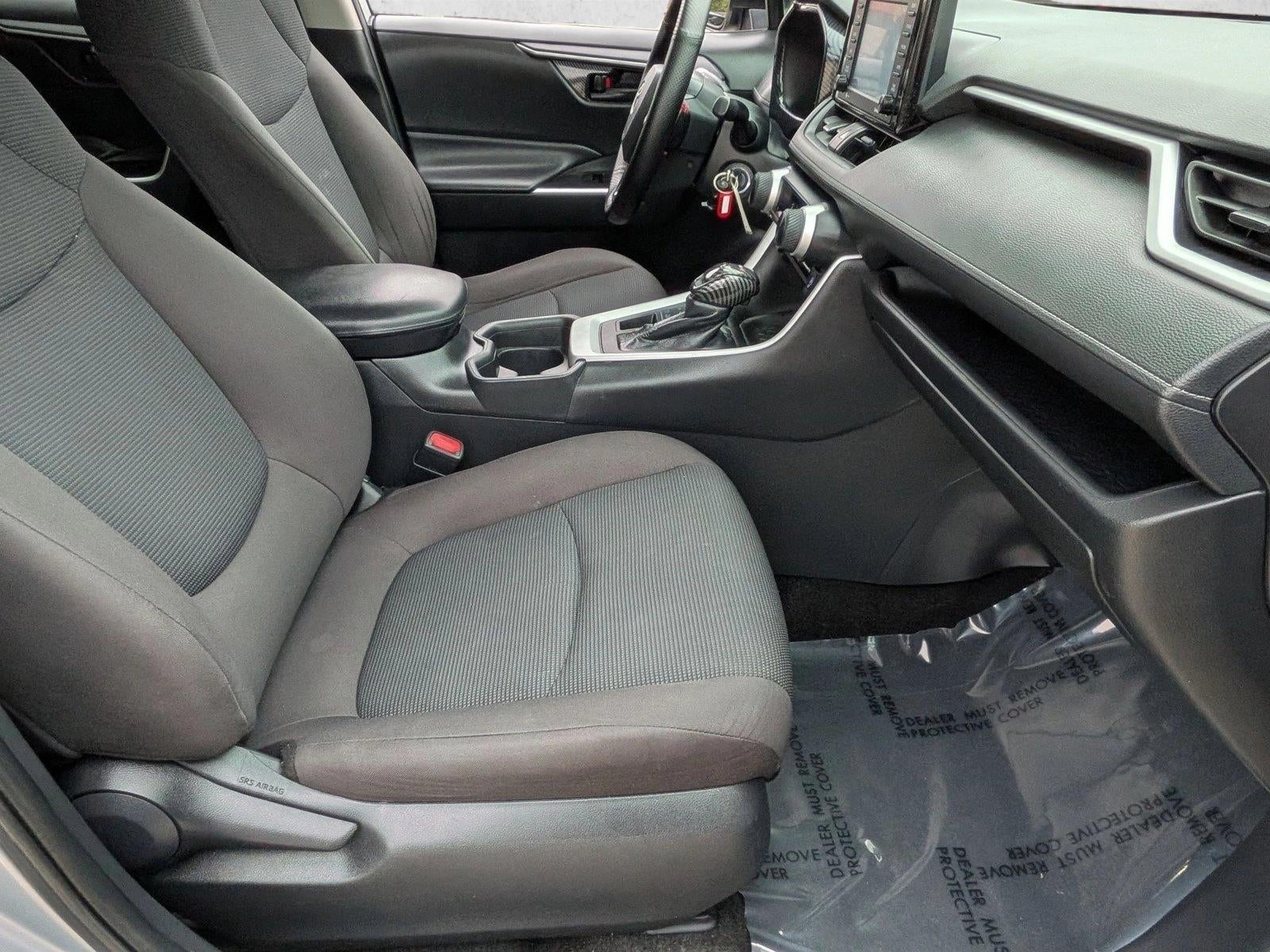 2020 Toyota RAV4 LE AWD (Natl)