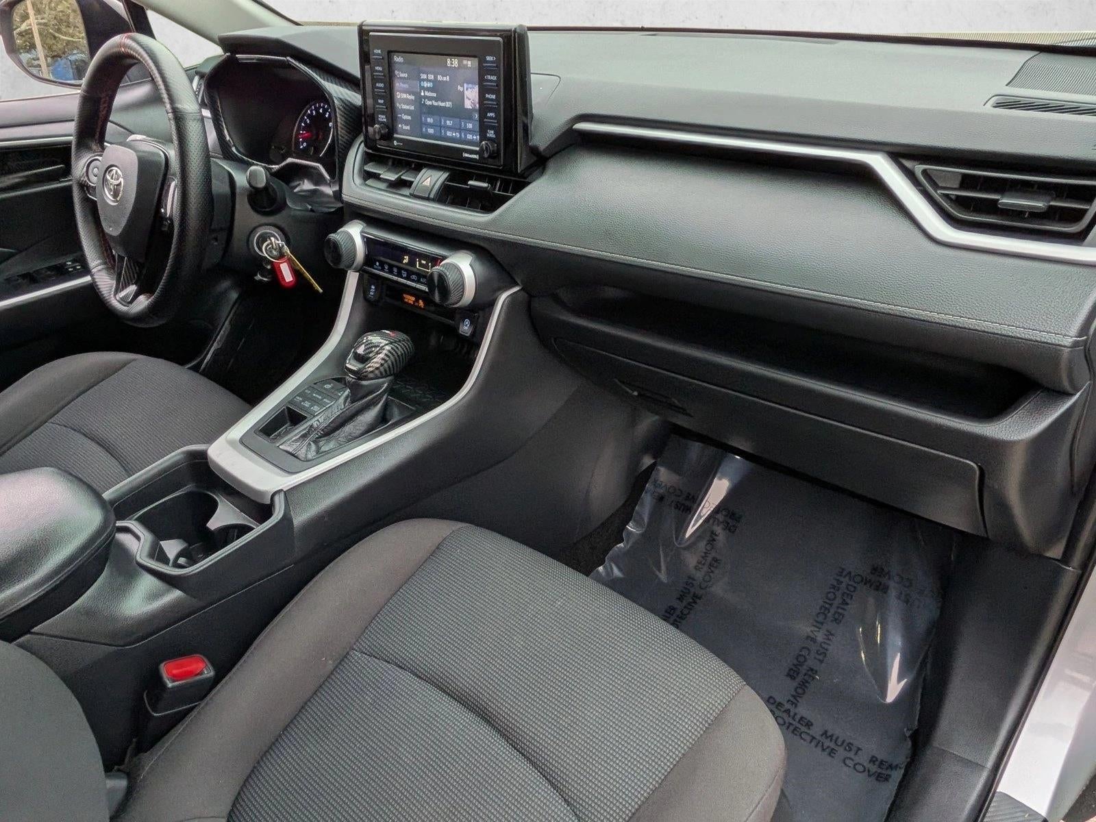 2020 Toyota RAV4 LE AWD (Natl)