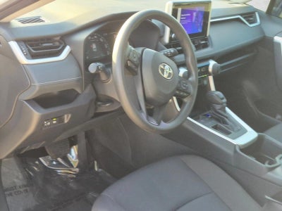 2024 Toyota RAV4 LE FWD (Natl)