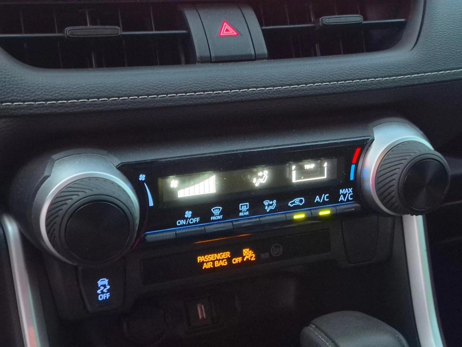 2021 Toyota RAV4 LE FWD (GS)