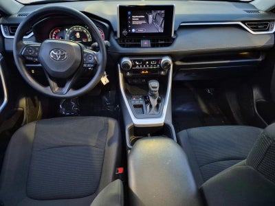 2025 Toyota RAV4 LE FWD (GS)