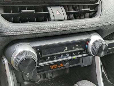 2022 Toyota RAV4 LE FWD (GS)