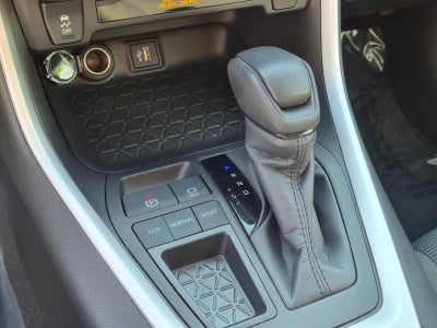 2023 Toyota RAV4 LE FWD (GS)