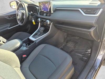 2023 Toyota RAV4 LE FWD (GS)
