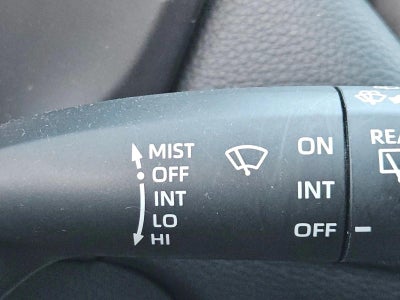 2022 Toyota RAV4 LE FWD (Natl)
