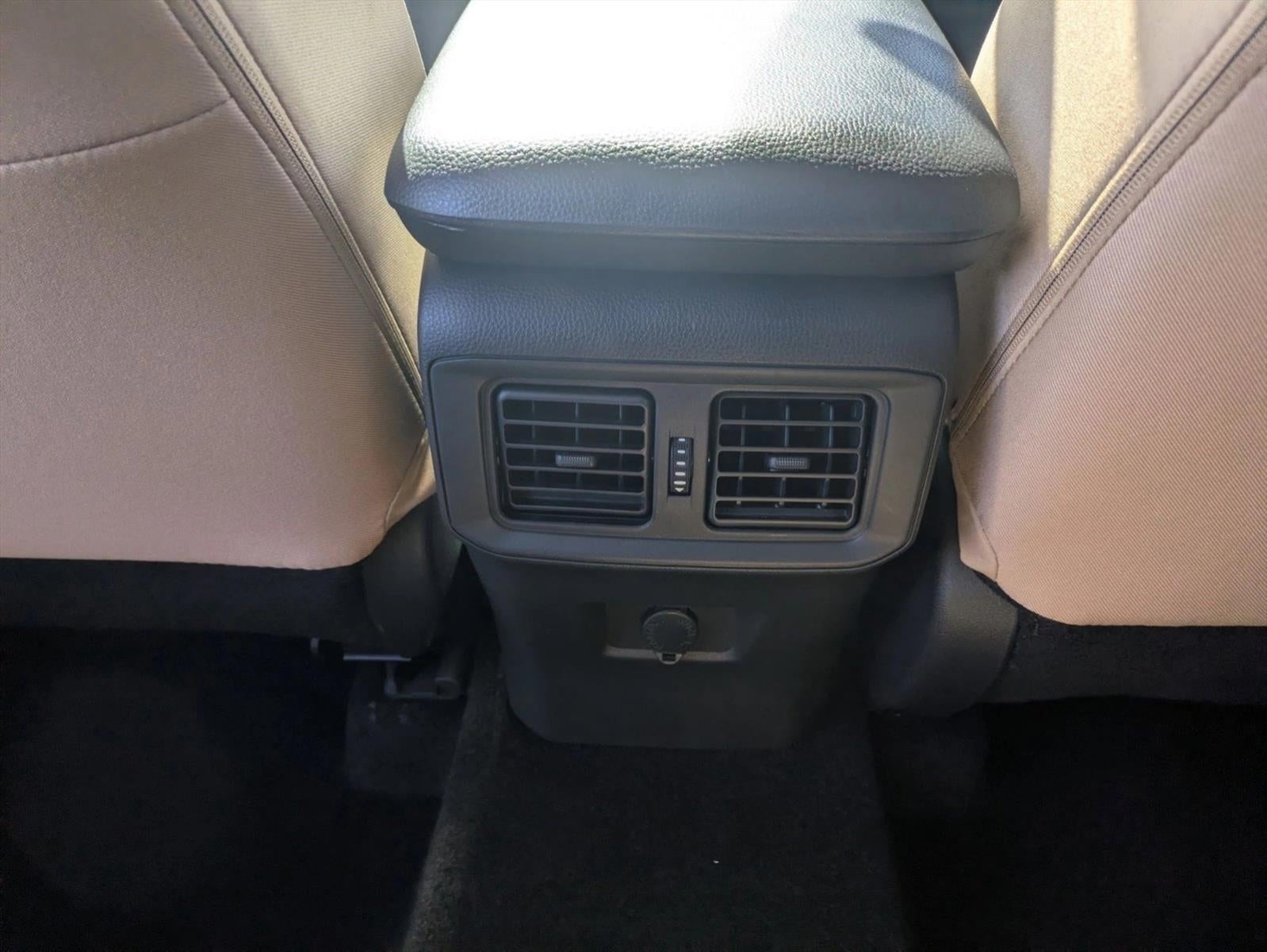 2025 Toyota RAV4 LE FWD (GS)