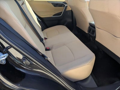 2025 Toyota RAV4 LE FWD (GS)