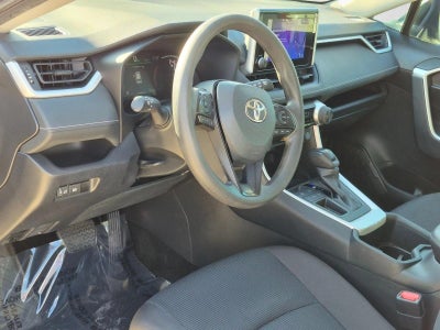 2024 Toyota RAV4 LE FWD (GS)