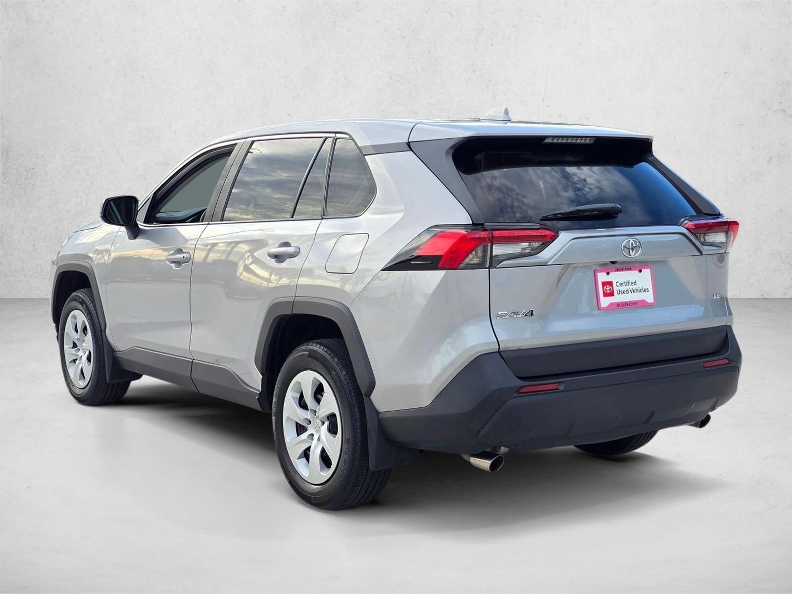 2024 Toyota RAV4 LE FWD (GS)