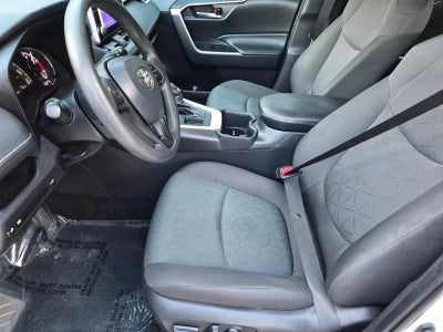 2024 Toyota RAV4 XLE FWD (Natl)