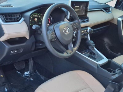 2025 Toyota RAV4 XLE FWD (Natl)