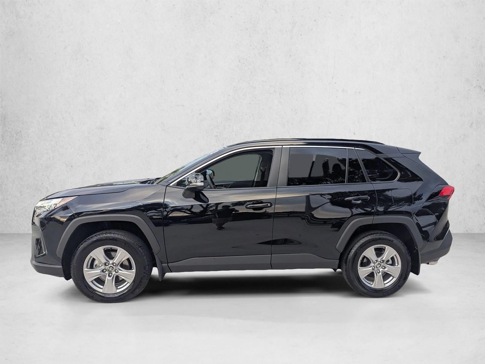 2025 Toyota RAV4 XLE FWD (GS)