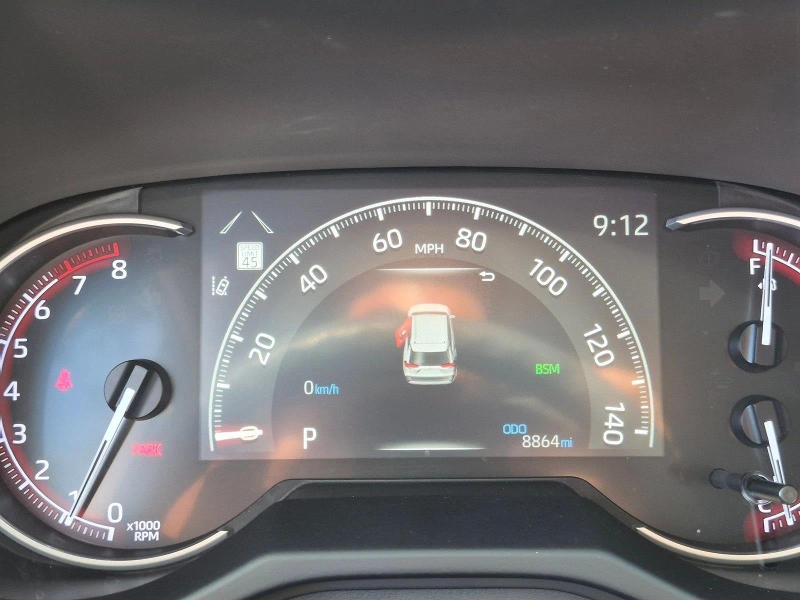 2024 Toyota RAV4 XLE FWD (GS)