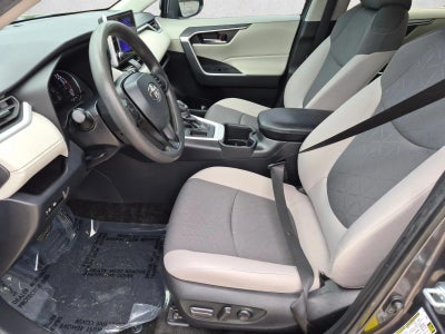 2024 Toyota RAV4 XLE FWD (Natl)