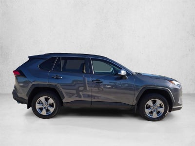 2025 Toyota RAV4 XLE FWD (Natl)