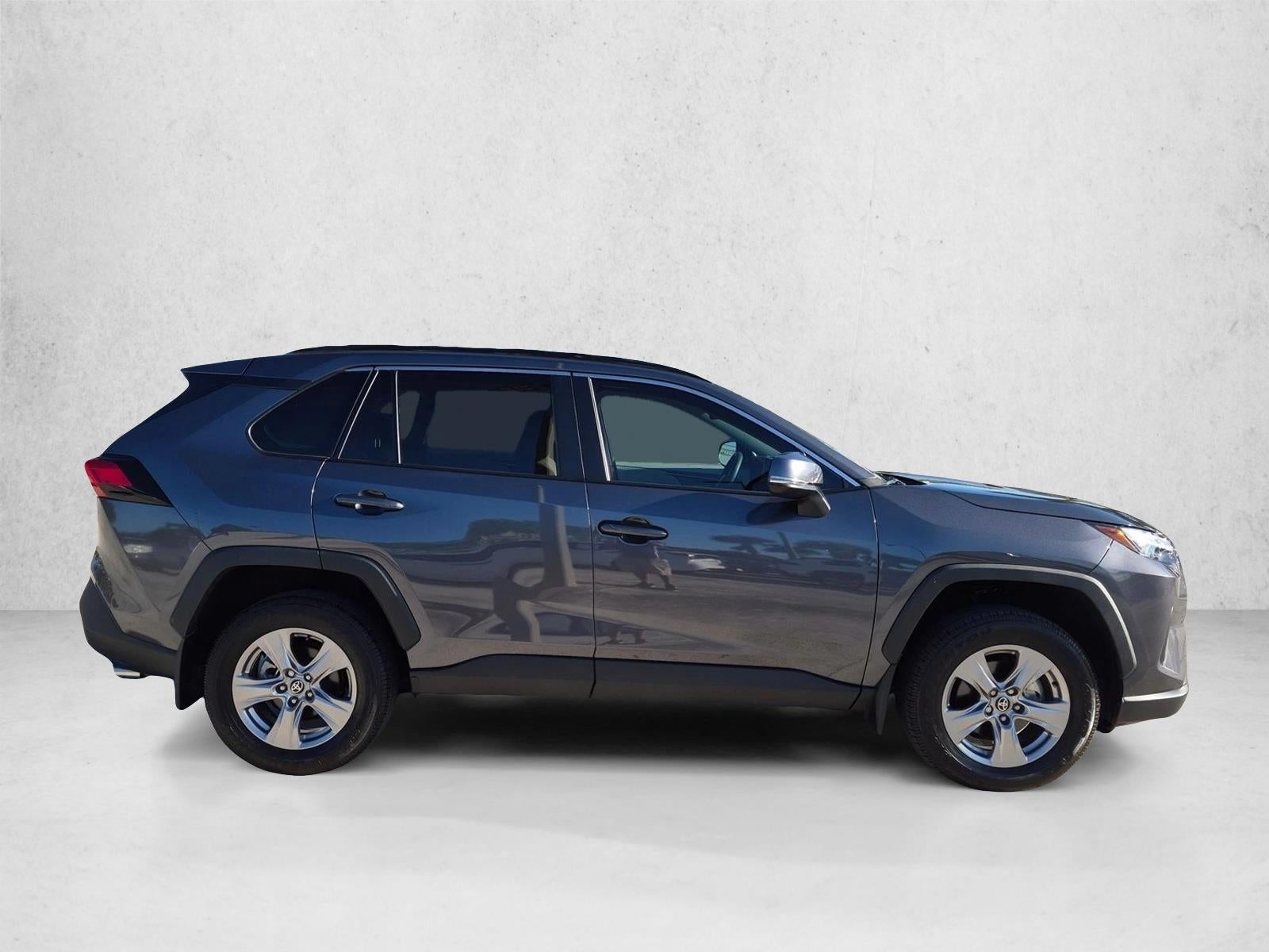 2025 Toyota RAV4 XLE FWD (Natl)