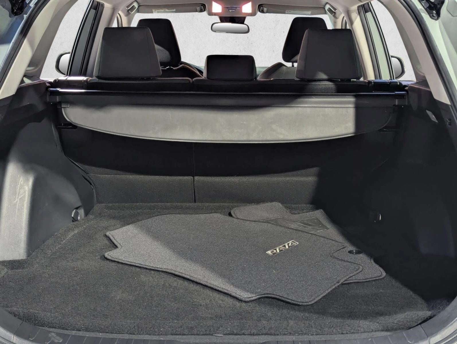 2020 Toyota RAV4 XLE FWD (GS)