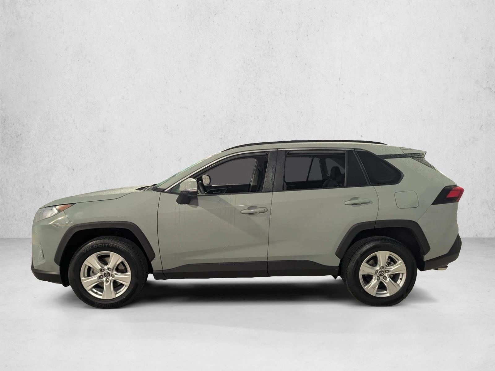 2020 Toyota RAV4 XLE FWD (GS)