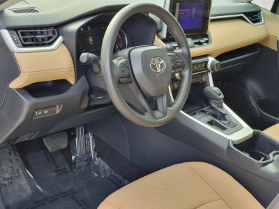 2025 Toyota RAV4 XLE FWD (Natl)