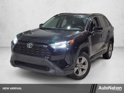 2025 Toyota RAV4 XLE FWD (Natl)
