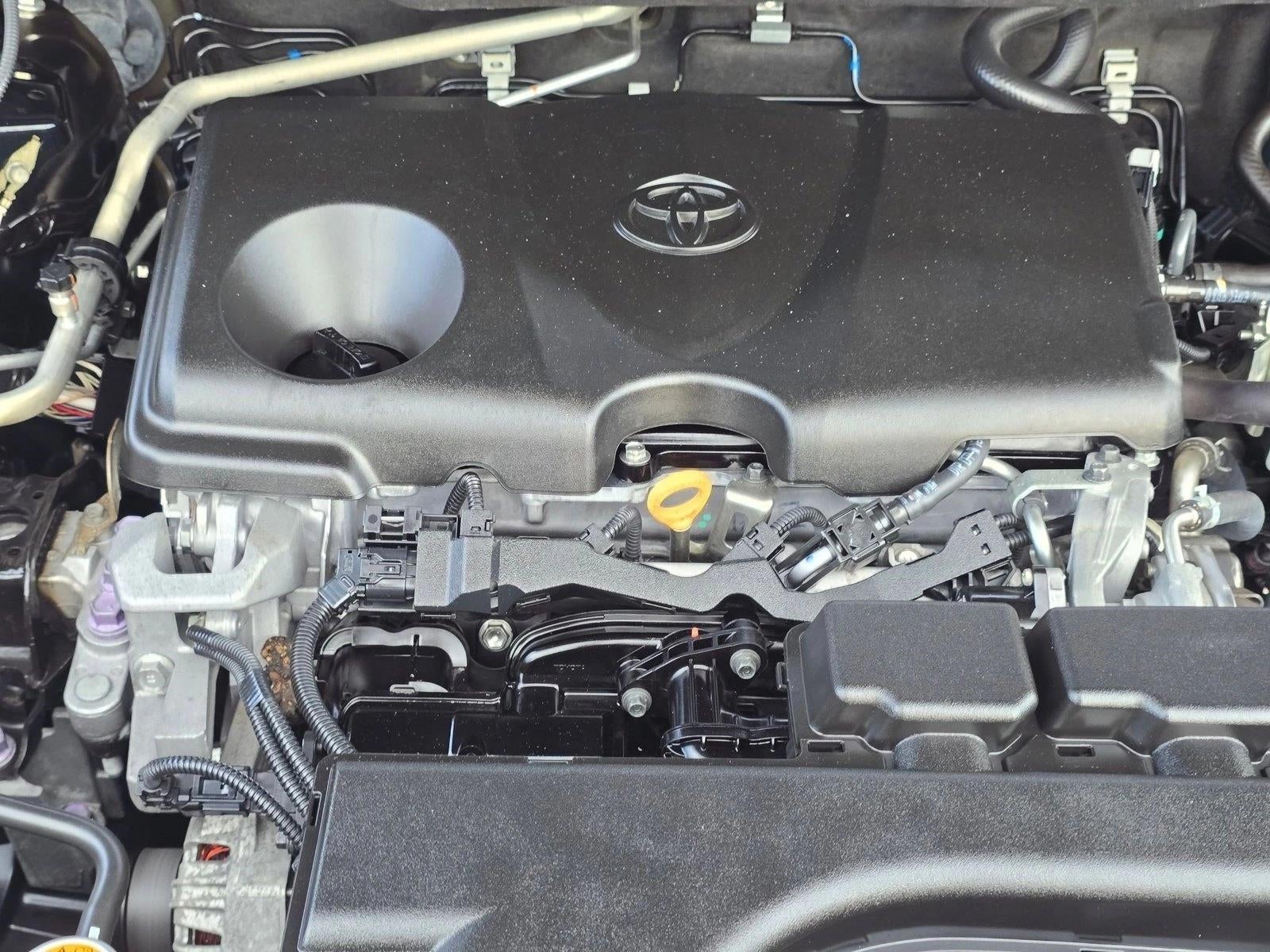 2019 Toyota RAV4 XLE FWD (GS)