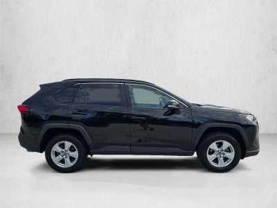 2019 Toyota RAV4 XLE FWD (GS)
