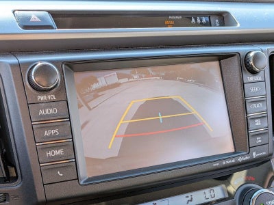 2017 Toyota RAV4 XLE FWD (GS)