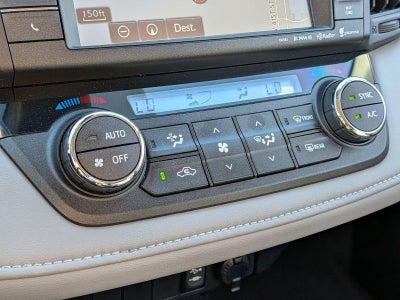 2017 Toyota RAV4 XLE FWD (GS)