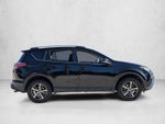 2017 Toyota RAV4 XLE FWD (GS)