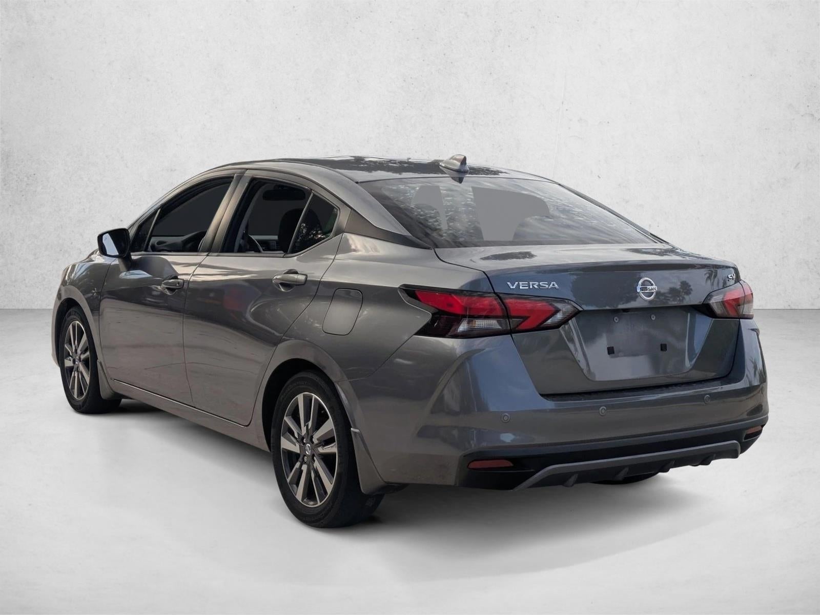 2021 Nissan Versa SV CVT