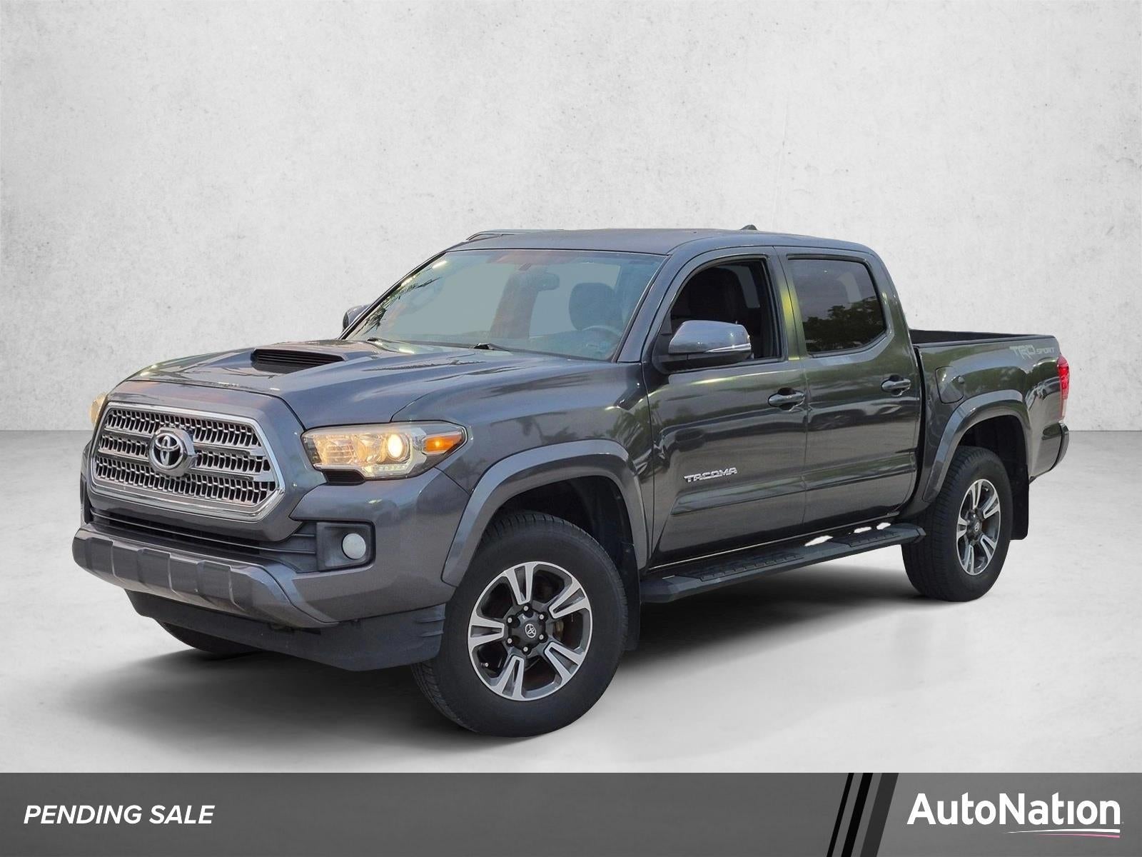 2017 Toyota Tacoma TRD Sport Double Cab 5' Bed V6 4x2 AT (Natl)