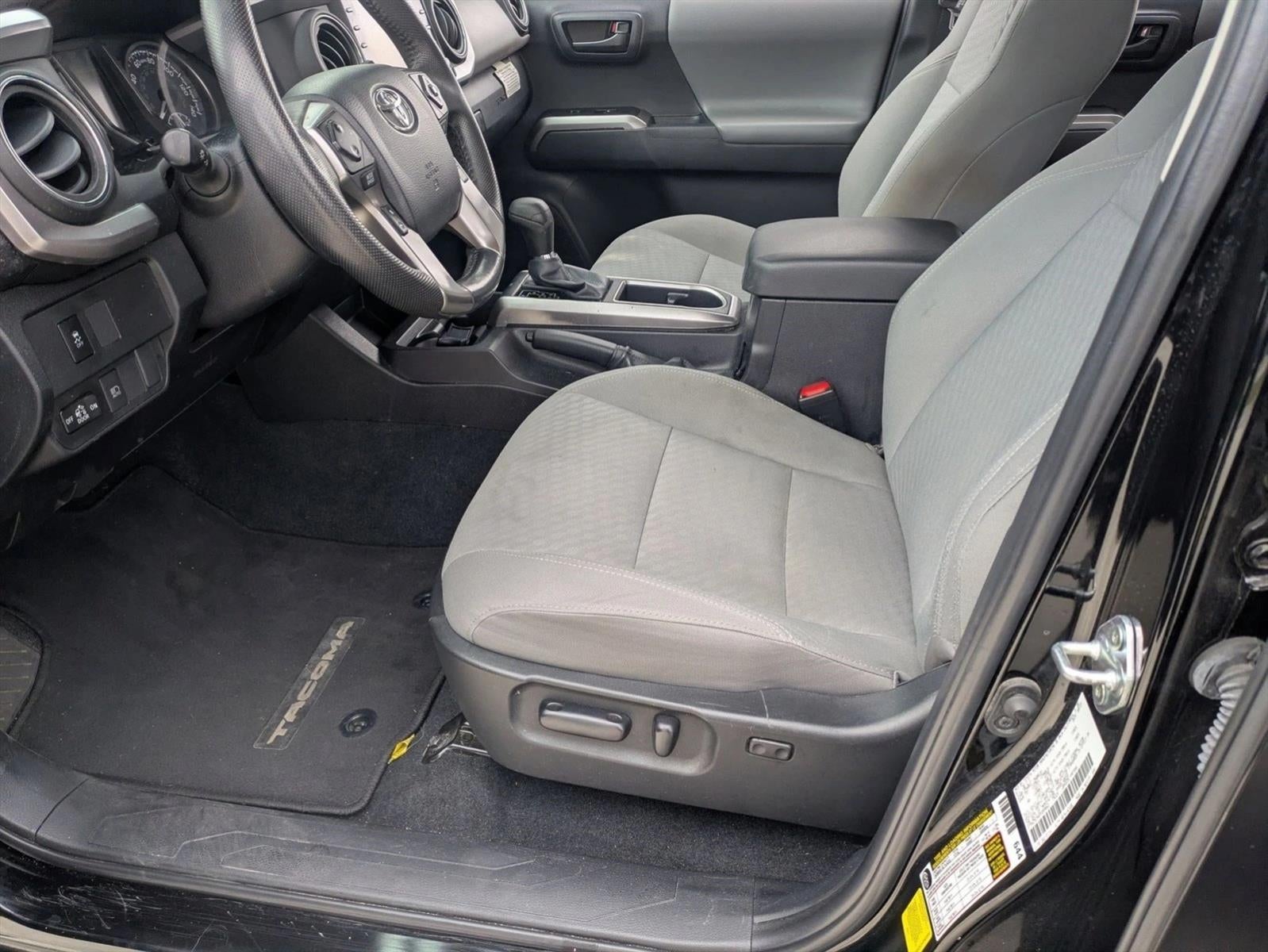 2023 Toyota Tacoma 2WD 2WD SR5 Double Cab 5' Bed V6 AT (GS)