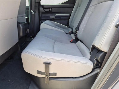 2026 Toyota Tacoma 2WD 2WD SR5 Double Cab 5' Bed AT (SE)